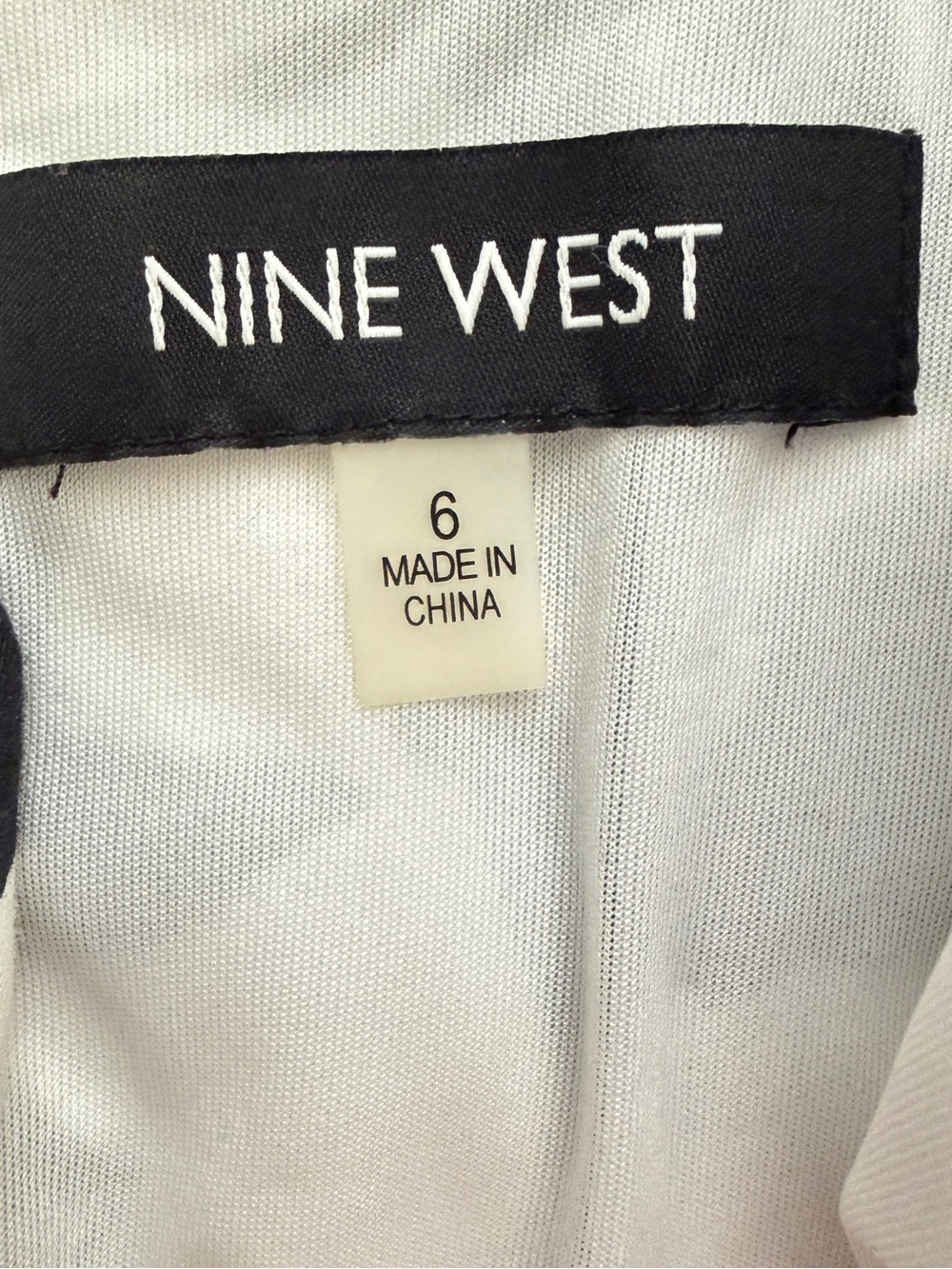 Nine West Floral Fit & Flare Dress Size 6 Black White Pink Flower Sleeveless NWT - Picture 2 of 9